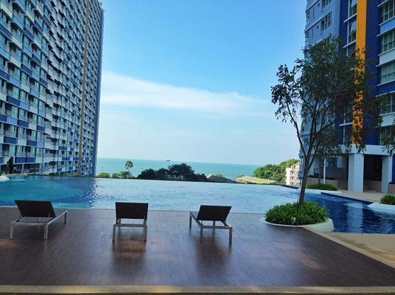 Lumpini Parkbeach Pattaya Pool View Jomtien Beach Exterior foto